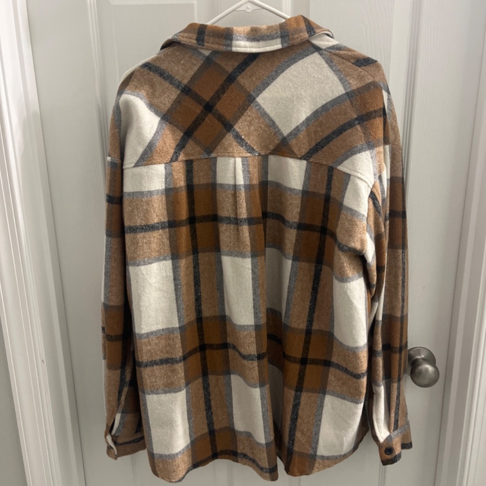 Fall Shacket - Picture 4 of 4